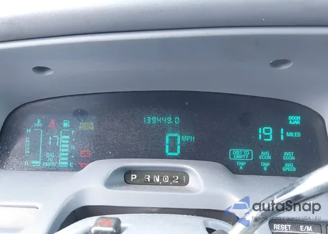 1997 Mercury Grand Marquis Ls из США, поврежденный, VIN 2MELM75W5VX696949